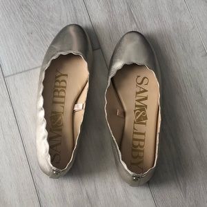 Scalloped gold flats